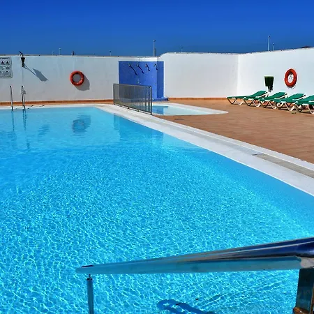 Plus Lanza Share Pool Pdc! Puerto del Carmen (Lanzarote)